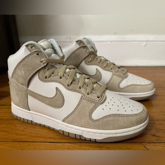 Nike dunk high sand Sz 7 - Picture 2 of 16